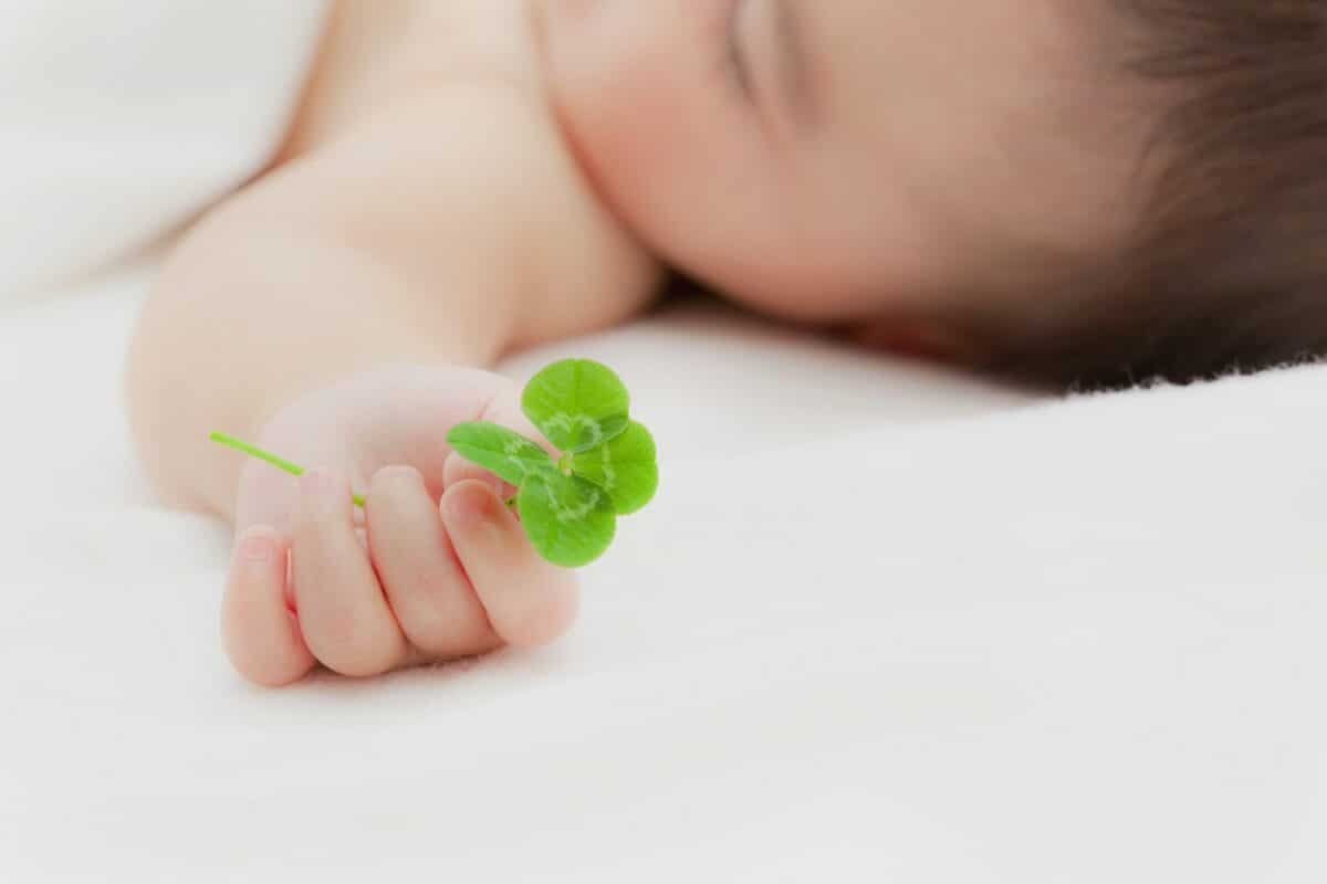 20 Prénoms porte-bonheur pour filles