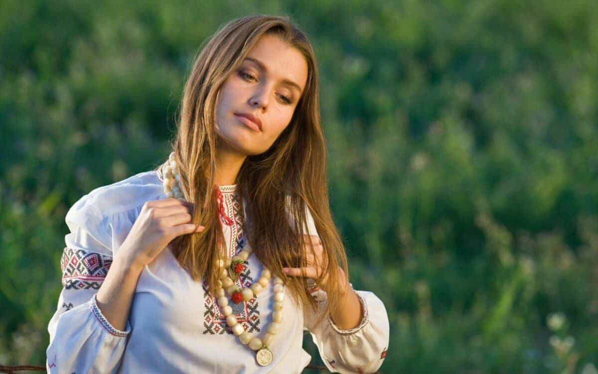 Explorez les 23 prénoms ukrainiens féminins les plus populaires
