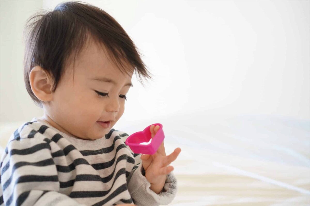 Ce prénom pour garçon tendre et affectueux plaît aux parents